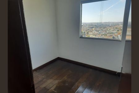 Quarto de apartamento à venda com 3 quartos, 130m² em Amazonas, Contagem