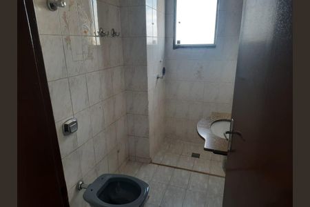 Banheiro de apartamento à venda com 3 quartos, 130m² em Amazonas, Contagem