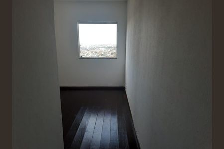Quarto de apartamento à venda com 3 quartos, 130m² em Amazonas, Contagem