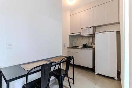Studio para alugar com 27m², 1 quarto e sem vaga Studio para alugar com 27m², 1 quarto e sem vagaCozinha