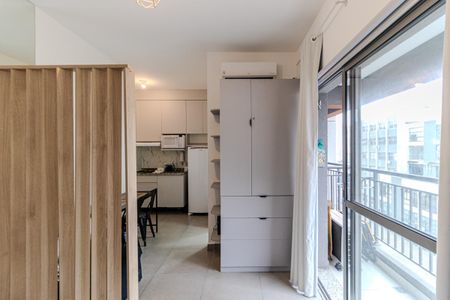 Studio para alugar com 27m², 1 quarto e sem vaga Studio para alugar com 27m², 1 quarto e sem vagaStudio