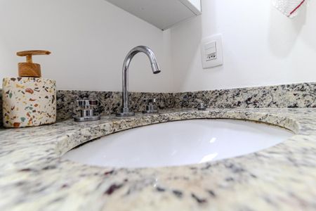 Studio para alugar com 27m², 1 quarto e sem vaga Studio para alugar com 27m², 1 quarto e sem vagaBanheiro