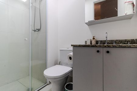 Studio para alugar com 27m², 1 quarto e sem vaga Studio para alugar com 27m², 1 quarto e sem vagaBanheiro