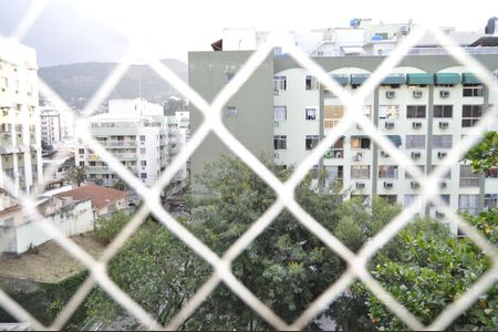 Vista do Quarto 2 de apartamento à venda com 2 quartos, 76m² em Méier, Rio de Janeiro