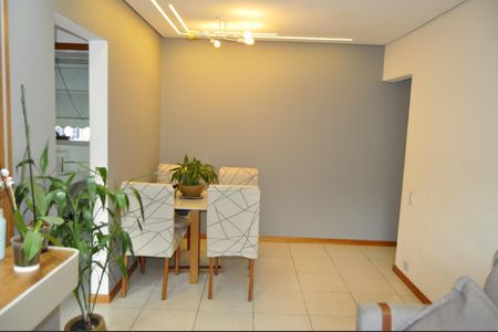Sala de apartamento à venda com 2 quartos, 76m² em Méier, Rio de Janeiro