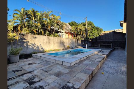 Casa de condomínio para alugar com 120m², 3 quartos e 2 vagas