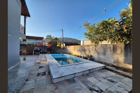 Casa de condomínio para alugar com 120m², 3 quartos e 2 vagas