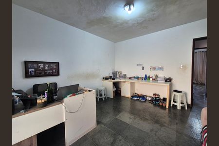 Casa de condomínio para alugar com 120m², 3 quartos e 2 vagas