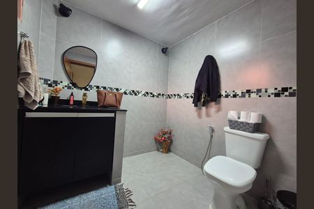 Casa de condomínio para alugar com 120m², 3 quartos e 2 vagas