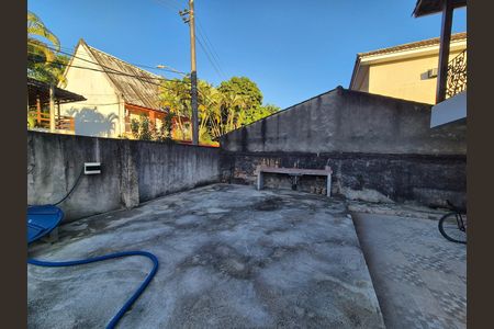 Casa de condomínio para alugar com 120m², 3 quartos e 2 vagas