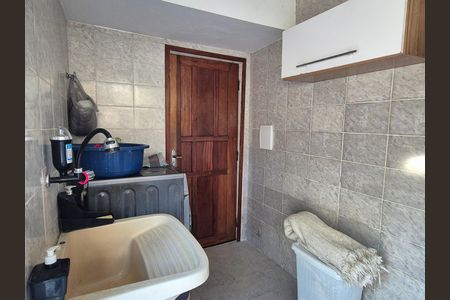 Casa de condomínio para alugar com 120m², 3 quartos e 2 vagas