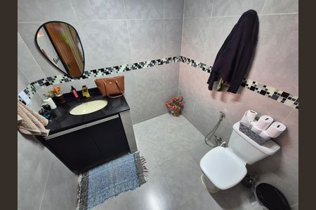 Casa de condomínio para alugar com 120m², 3 quartos e 2 vagas