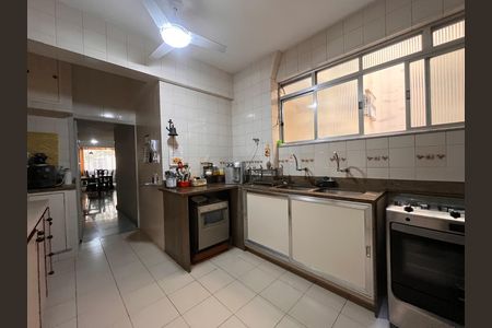Apartamento à venda com 176m², 3 quartos e 1 vaga