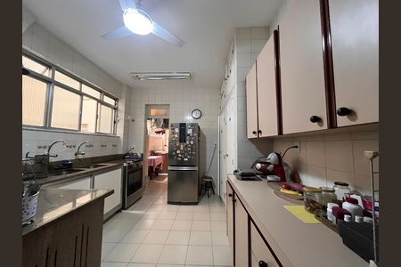 Apartamento à venda com 176m², 3 quartos e 1 vaga