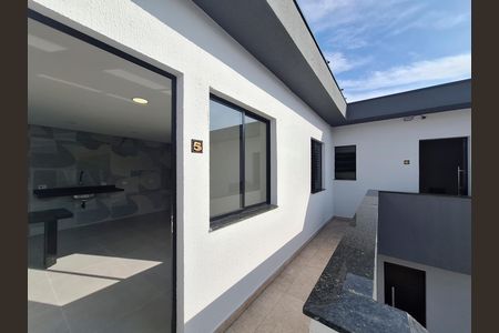 Casa de condomínio para alugar com 40m², 1 quarto e sem vagaEntrada