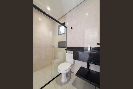 Banheiro de casa de condomínio para alugar com 1 quarto, 40m² em Santana, São Paulo