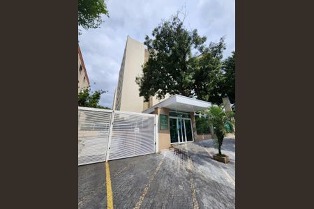 Apartamento para alugar com 72m², 3 quartos e 1 vagaFachada