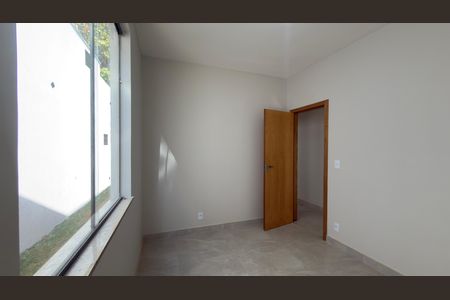 Casa à venda com 3 quartos, 130m² em Novo Santos Dumont, Lagoa Santa