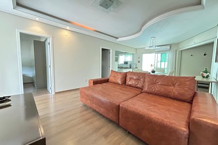 Sala de casa para alugar com 3 quartos, 500m² em Córrego Grande, Florianópolis