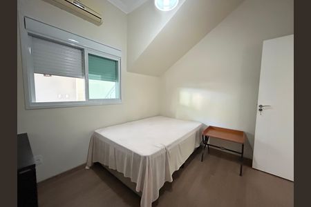 Quarto 1 de casa para alugar com 3 quartos, 500m² em Córrego Grande, Florianópolis