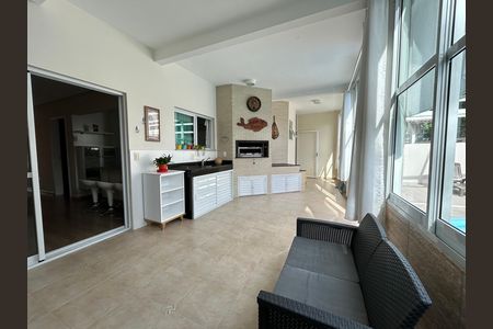Casa para alugar com 500m², 3 quartos e 3 vagasÁrea gourmet