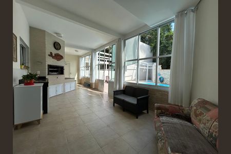 Casa para alugar com 500m², 3 quartos e 3 vagasÁrea gourmet