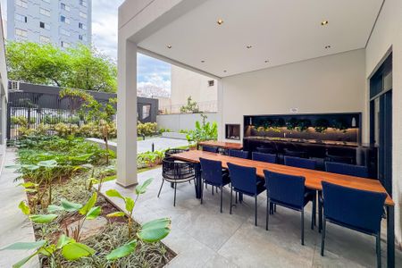 Apartamento à venda com 30m², 1 quarto e sem vaga Apartamento à venda com 30m², 1 quarto e sem vagaChurrasqueira