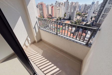 Apartamento à venda com 30m², 1 quarto e sem vaga Apartamento à venda com 30m², 1 quarto e sem vagaVaranda