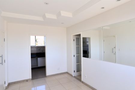 Apartamento à venda com 175m², 4 quartos e 2 vagas Apartamento à venda com 175m², 4 quartos e 2 vagasSala