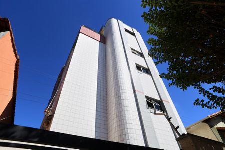 Fachada de apartamento à venda com 4 quartos, 175m² em Esplanada, Belo Horizonte