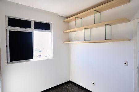 Apartamento à venda com 175m², 4 quartos e 2 vagas Apartamento à venda com 175m², 4 quartos e 2 vagasSuíte 1