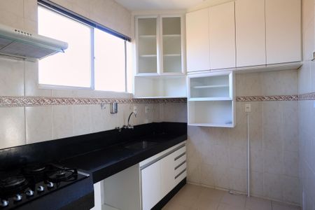 Apartamento à venda com 175m², 4 quartos e 2 vagas Apartamento à venda com 175m², 4 quartos e 2 vagasCozinha