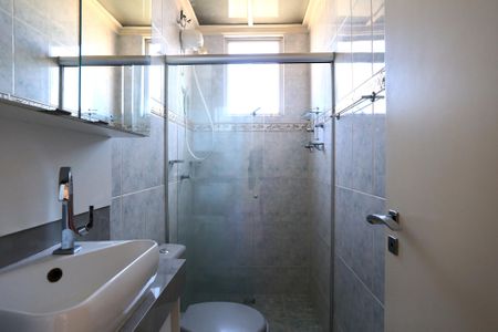 Apartamento à venda com 175m², 4 quartos e 2 vagas Apartamento à venda com 175m², 4 quartos e 2 vagasBanheiro da Suíte