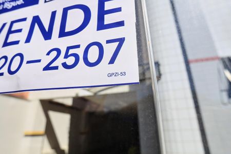 Apartamento à venda com 175m², 4 quartos e 2 vagas Apartamento à venda com 175m², 4 quartos e 2 vagas04/07/26 GPZI-53