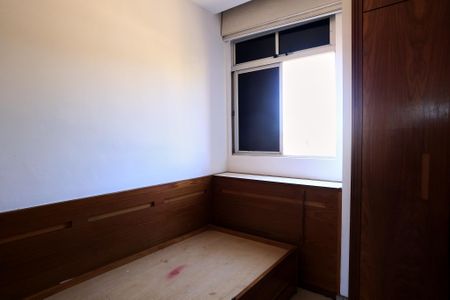 Apartamento à venda com 175m², 4 quartos e 2 vagas Apartamento à venda com 175m², 4 quartos e 2 vagasQuarto 1