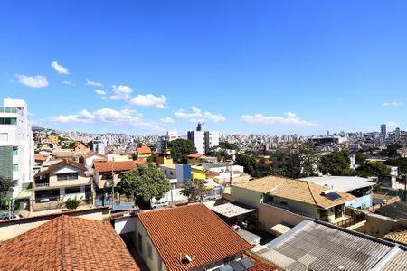 Apartamento à venda com 175m², 4 quartos e 2 vagas Apartamento à venda com 175m², 4 quartos e 2 vagasVista