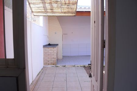 Casa para alugar com 60m², 2 quartos e 1 vaga