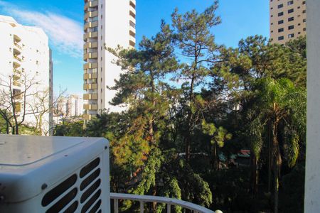 Apartamento à venda com 225m², 5 quartos e 2 vagas Apartamento à venda com 225m², 5 quartos e 2 vagasVista Suíte 3