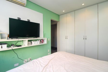 Apartamento à venda com 225m², 5 quartos e 2 vagas Apartamento à venda com 225m², 5 quartos e 2 vagasSuíte 3