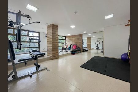 Apartamento para alugar com 3 quartos, 120m² em Auxiliadora, Porto Alegre