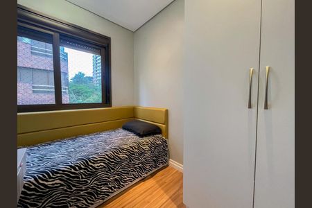 Quarto 3 de apartamento para alugar com 3 quartos, 120m² em Auxiliadora, Porto Alegre