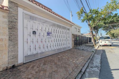 Fachada de casa à venda com 3 quartos, 180m² em Jardim Japao, São Paulo