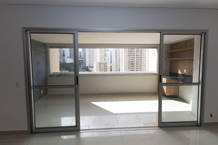 Varanda da Sala 1 de apartamento para alugar com 3 quartos, 125m² em Vila da Serra, Nova Lima