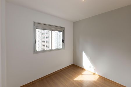Apartamento à venda com 125m², 3 quartos e 3 vagas Apartamento à venda com 125m², 3 quartos e 3 vagasQuarto 2