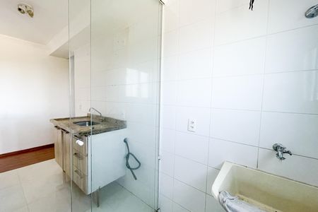 Apartamento à venda com 43m², 2 quartos e sem vaga Apartamento à venda com 43m², 2 quartos e sem vagaSala / cozinha