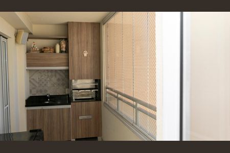 VARANDA GOURMET de apartamento para alugar com 3 quartos, 89m² em Mansões Santo Antônio, Campinas