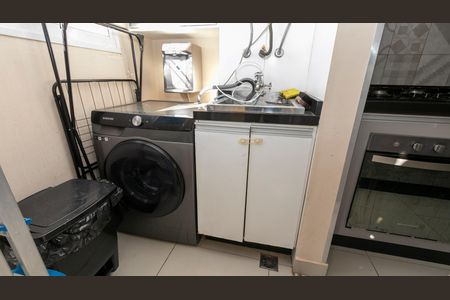 ÁREA DE SERVIÇO de apartamento para alugar com 3 quartos, 89m² em Mansões Santo Antônio, Campinas