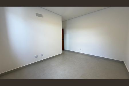 Casa à venda com 3 quartos, 500m² em Várzea, Lagoa Santa