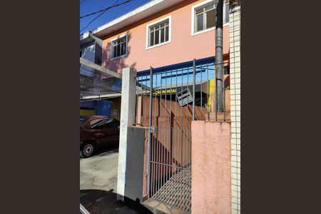 Casa para alugar com 65m², 2 quartos e sem vaga Casa para alugar com 65m², 2 quartos e sem vagaFachada