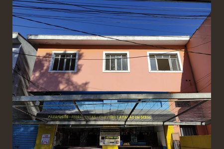 Casa para alugar com 65m², 2 quartos e sem vaga Casa para alugar com 65m², 2 quartos e sem vagaFachada